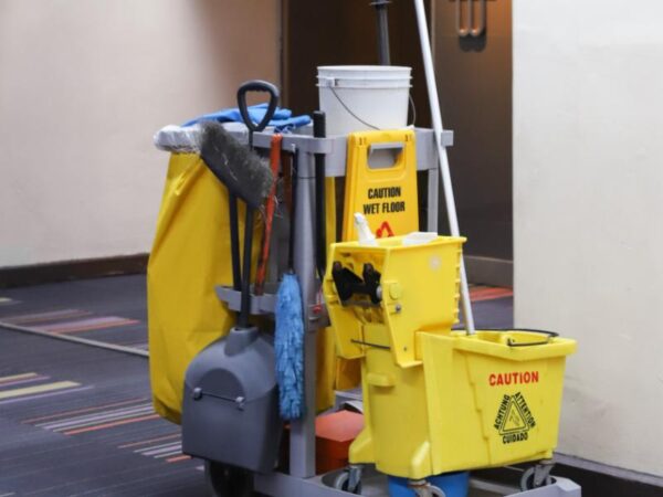How Do Eco-Friendly Janitorial Services Provide Humidity Control?